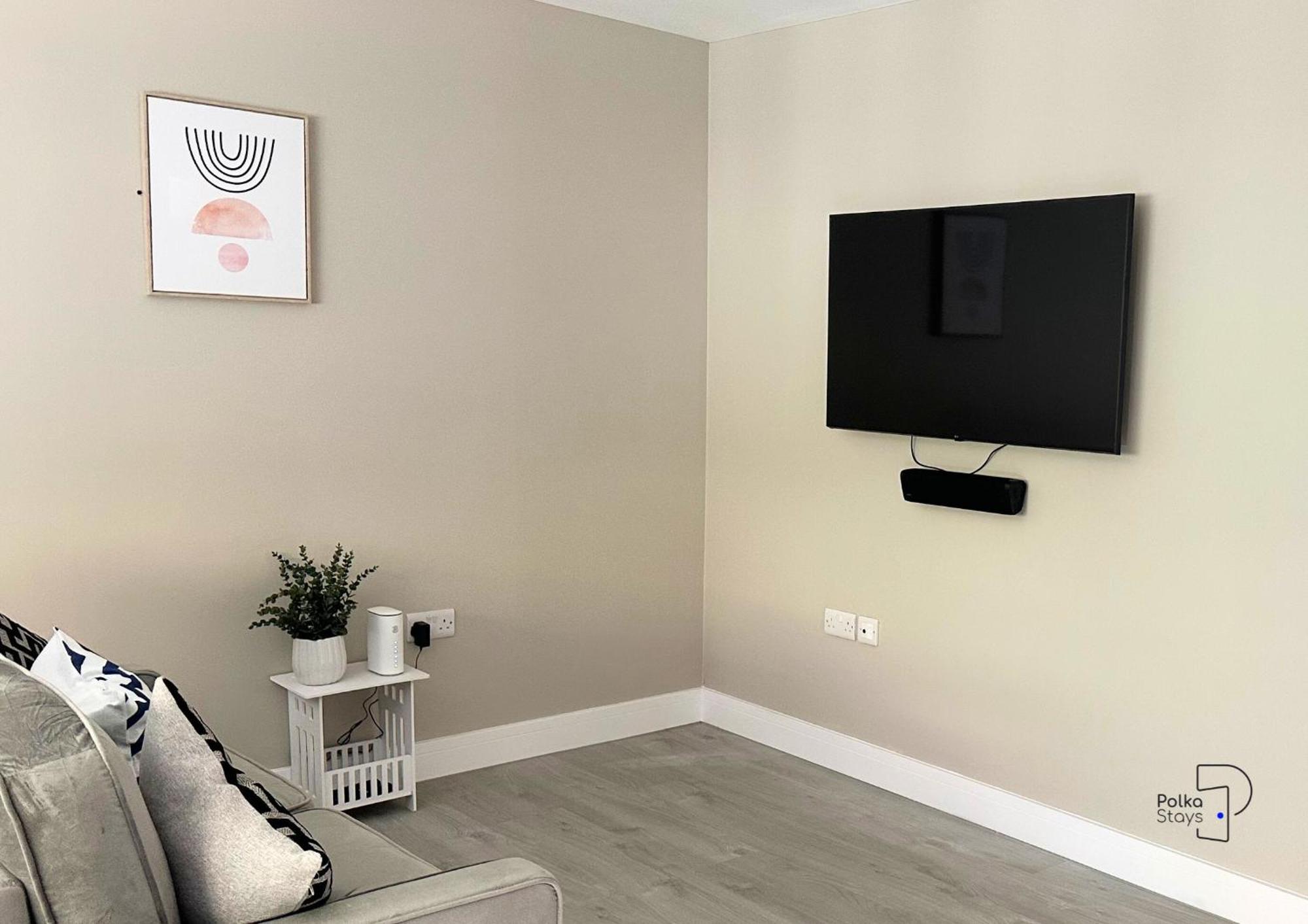 Hanley, Stoke - Modern Spacious Apartments By Polkastays Esterno foto