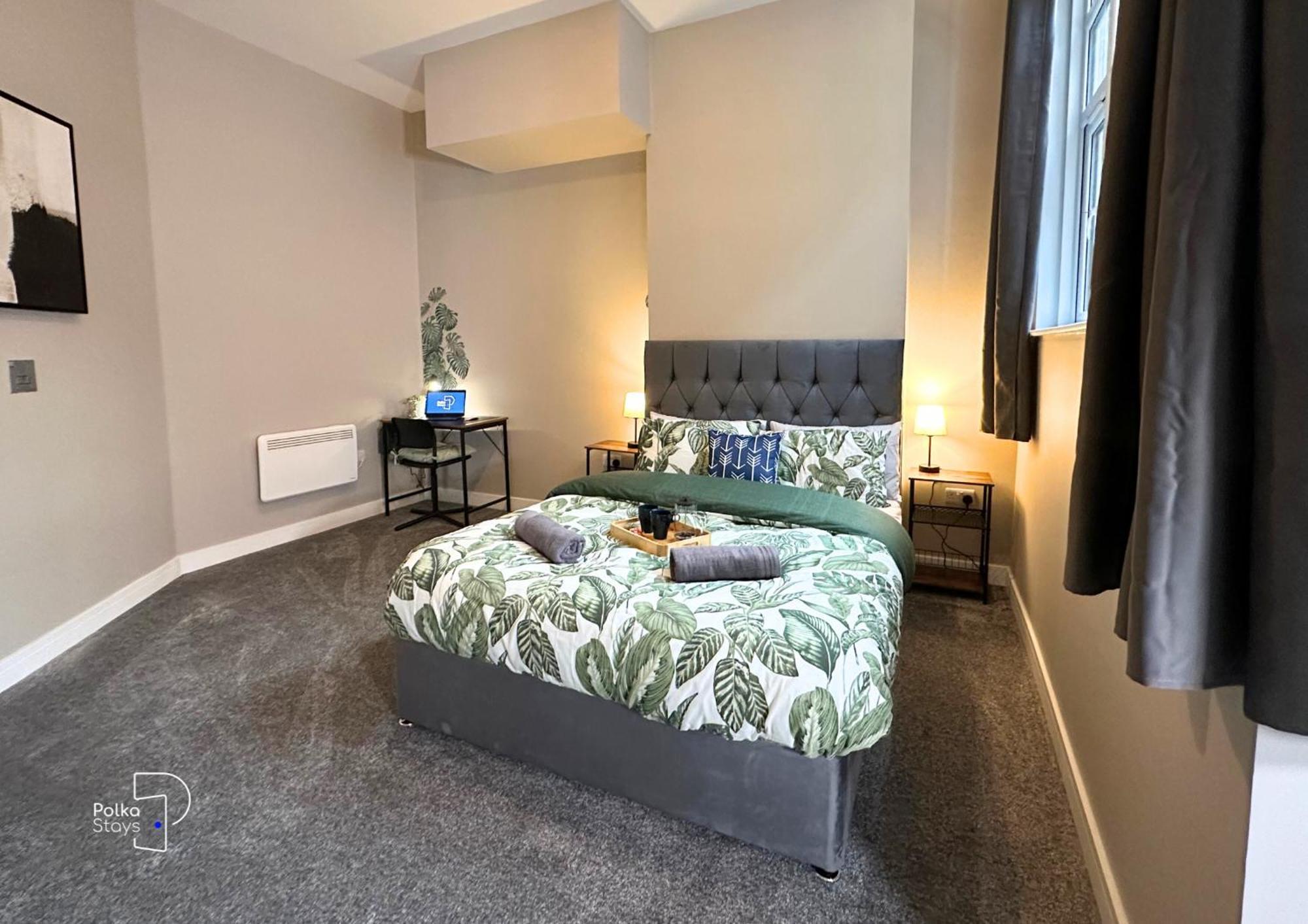 Hanley, Stoke - Modern Spacious Apartments By Polkastays Esterno foto