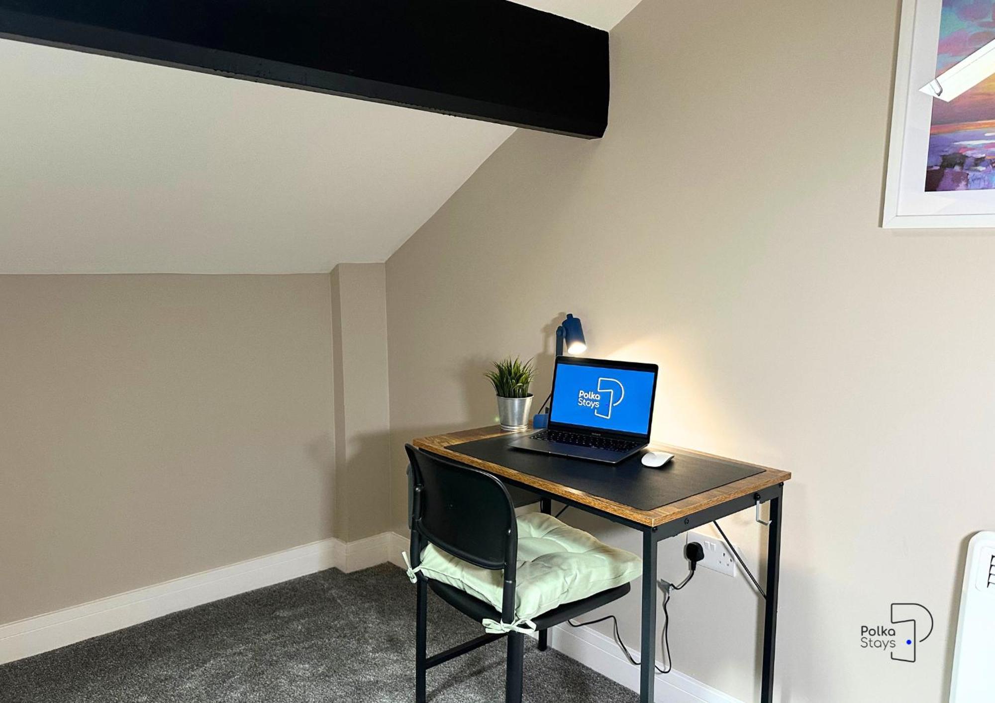 Hanley, Stoke - Modern Spacious Apartments By Polkastays Esterno foto