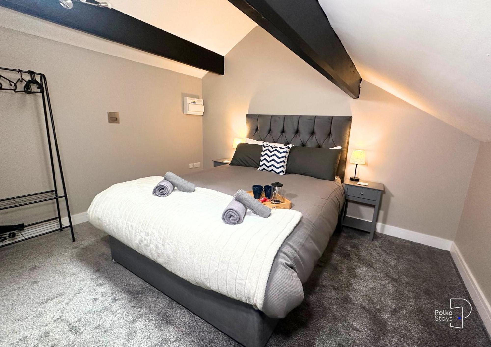 Hanley, Stoke - Modern Spacious Apartments By Polkastays Esterno foto