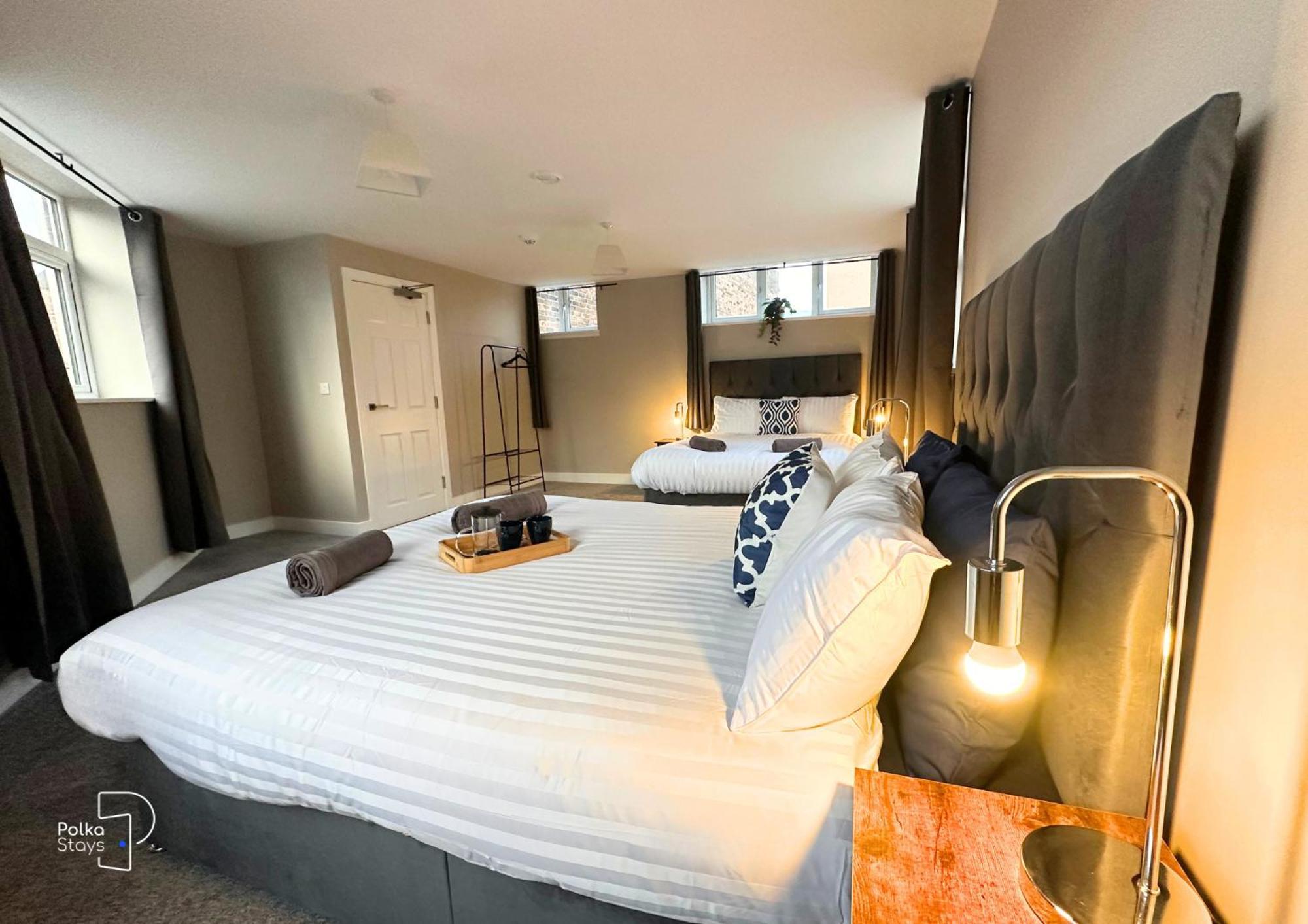 Hanley, Stoke - Modern Spacious Apartments By Polkastays Esterno foto