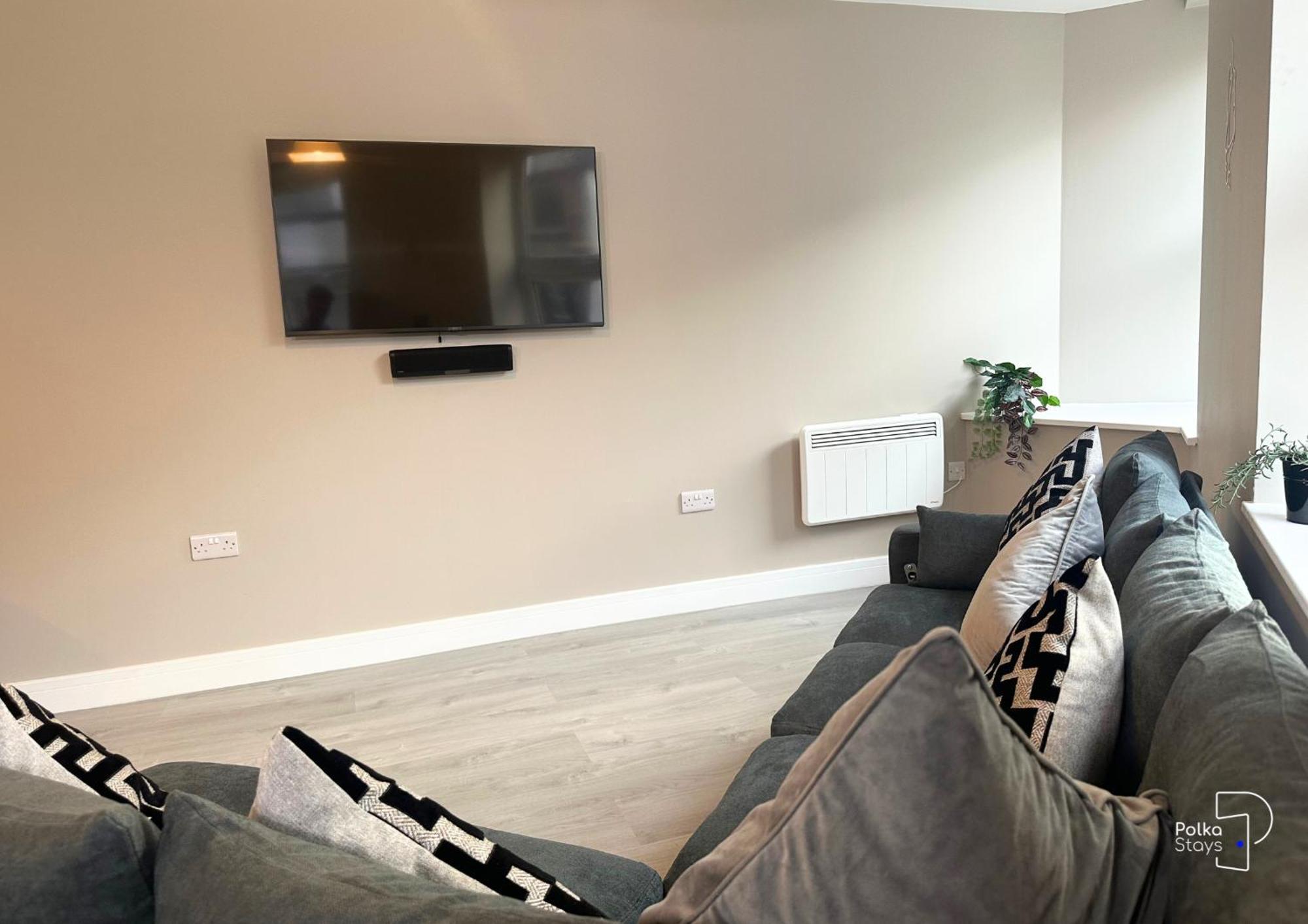 Hanley, Stoke - Modern Spacious Apartments By Polkastays Esterno foto